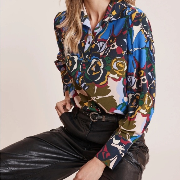 Tyler Boe Tops - Tyler Boe Chloe Blue Silk Top Size 2